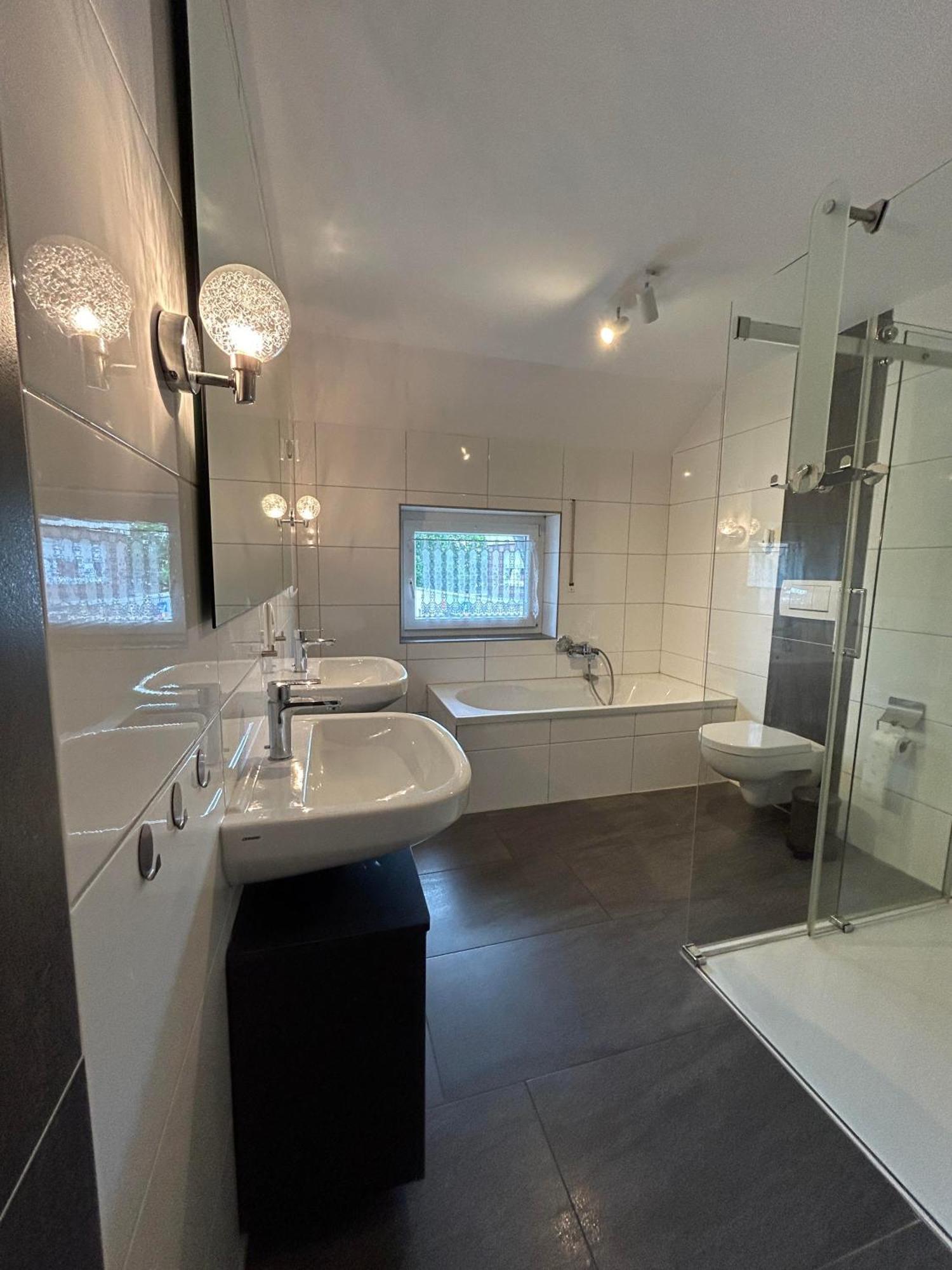 O107 Xxl I 160M2 I Kamin I Balkon I 2 Wc I Kuecheninsel Apartman Ibbenbüren Kültér fotó